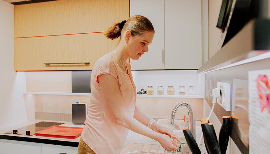 Svět nevidomých je plný překážek, které nikdo neřeší