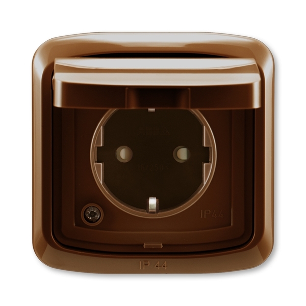 Zásuvka jednonásobná IP 44, s bočními kontakty, s clonkami, s víčkem, hnědá