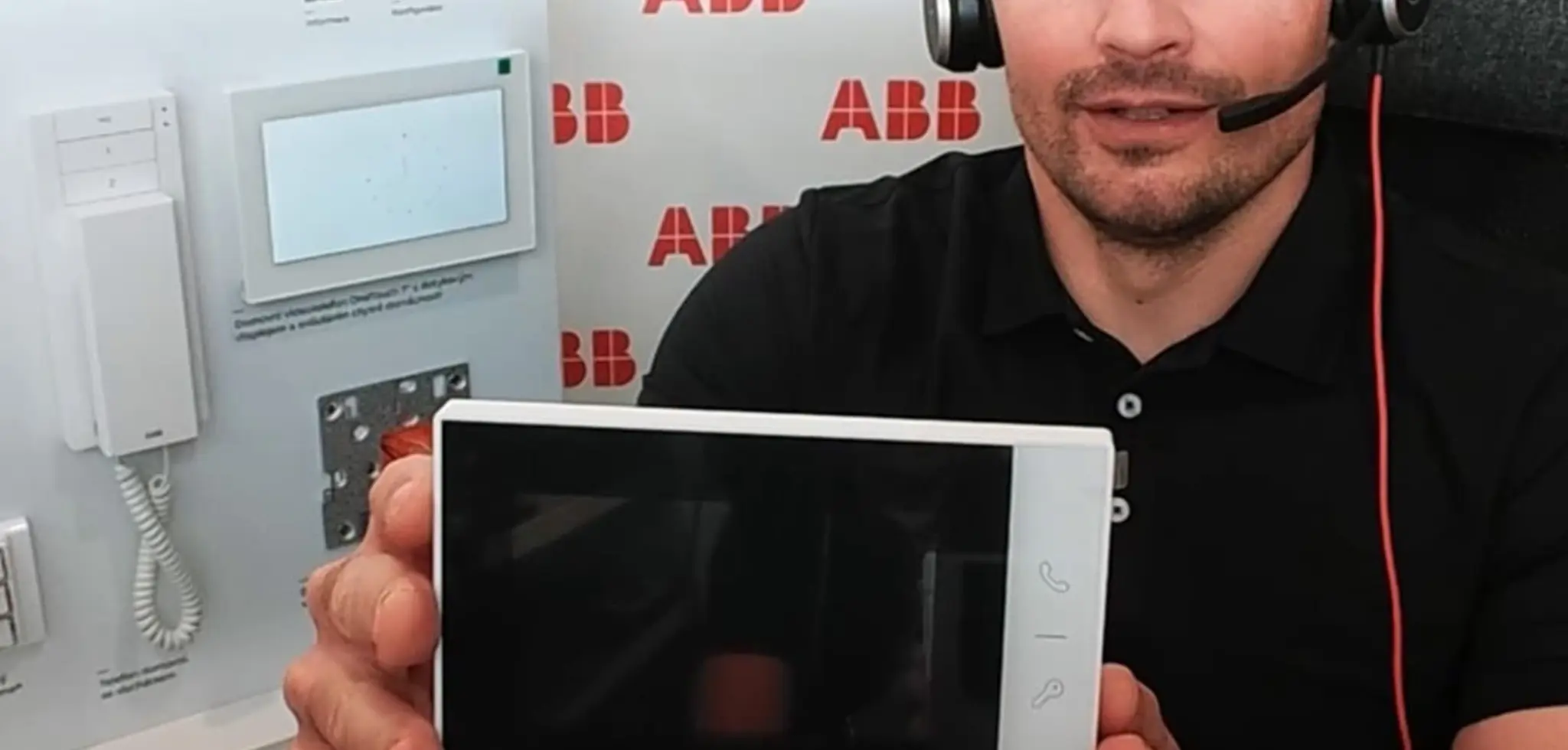 &Scaron;kolen&iacute; domovn&iacute;ch audio a videotelefonů Welcome Midi (z&aacute;kladn&iacute;)
